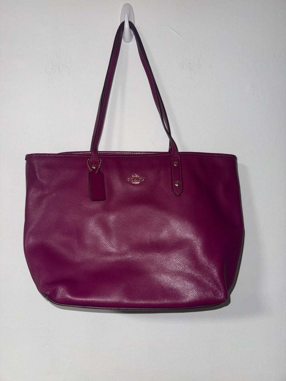 Coach Crossgrain Leather City Zip Tote Fuchsia F37785